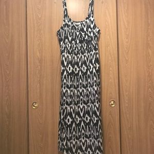 Black and white maxi dress